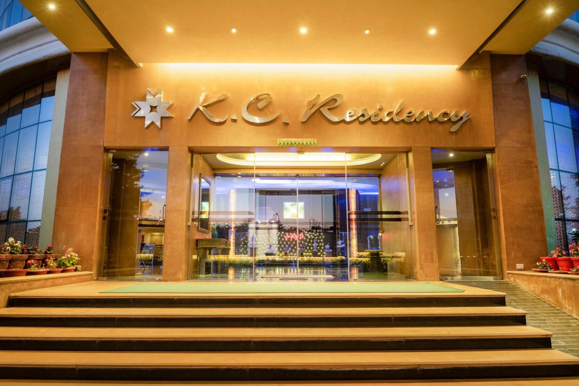 K C Residency Vaishnodevi Hotel Katra  Buitenkant foto